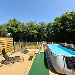 بيت خشبي La Du Grand Chene - Insolite, Bain Nordique & Piscine