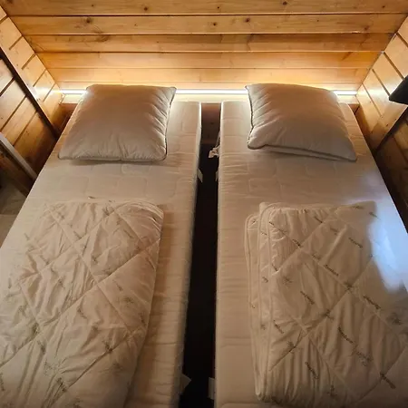 Lodge La Du Grand Chene - Insolite, Bain Nordique & Piscine Gouvy