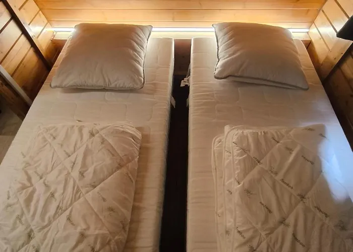 Lodge La Du Grand Chene - Insolite, Bain Nordique & Piscine Gouvy